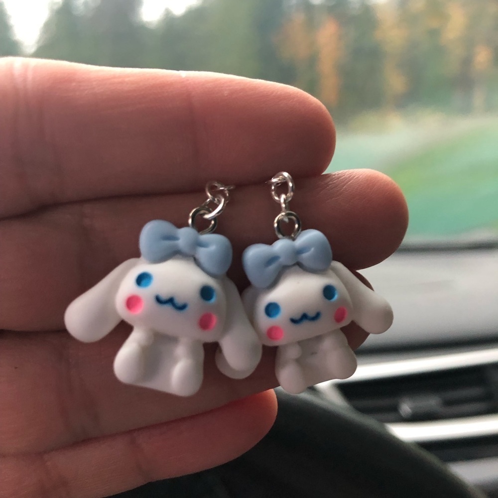 Hello Kitty and Friends Cinnamarol New Earrings